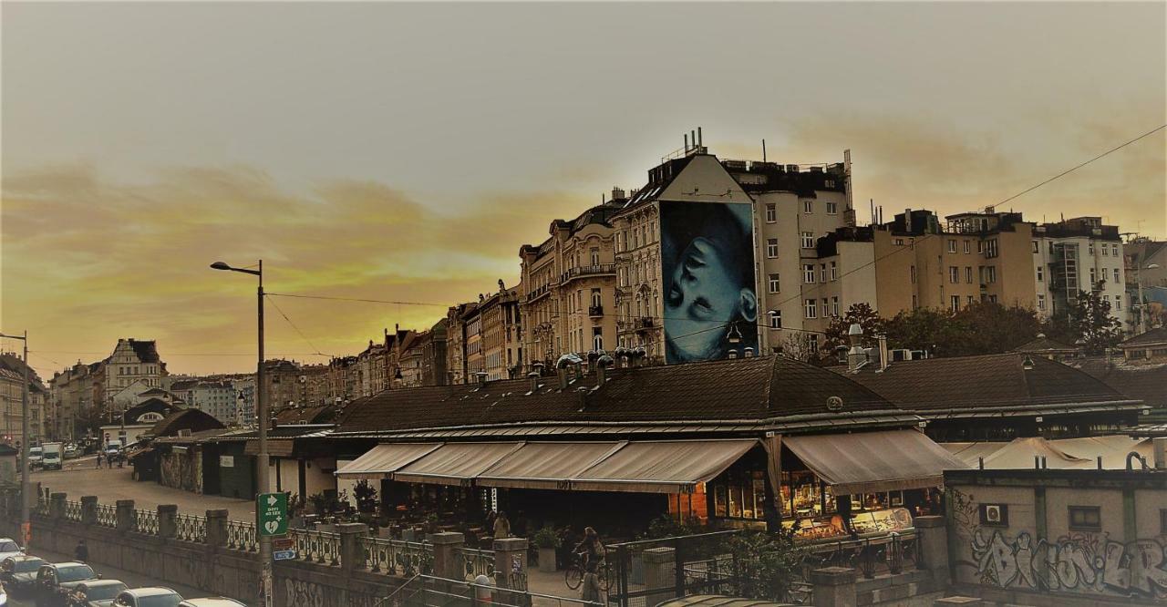 Central Living - Naschmarkt Vienna Exterior photo